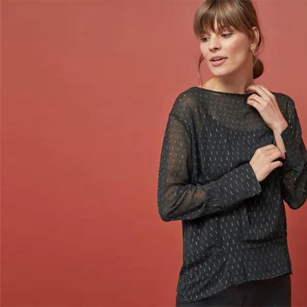 465256 GO JACQ TIE SIDE BLK 6 LS TOPS