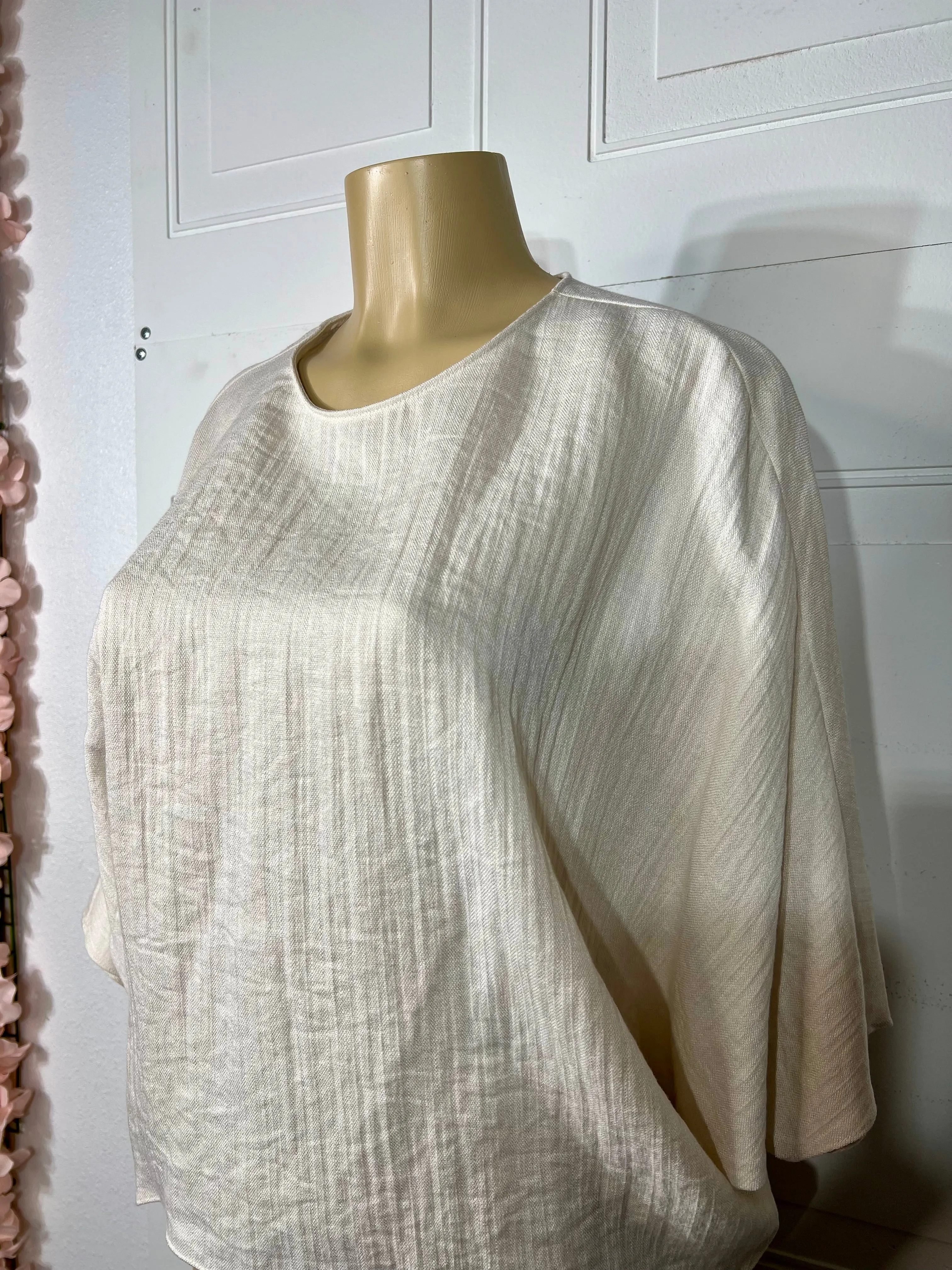 Aliss Round Neck Linen Blend Top