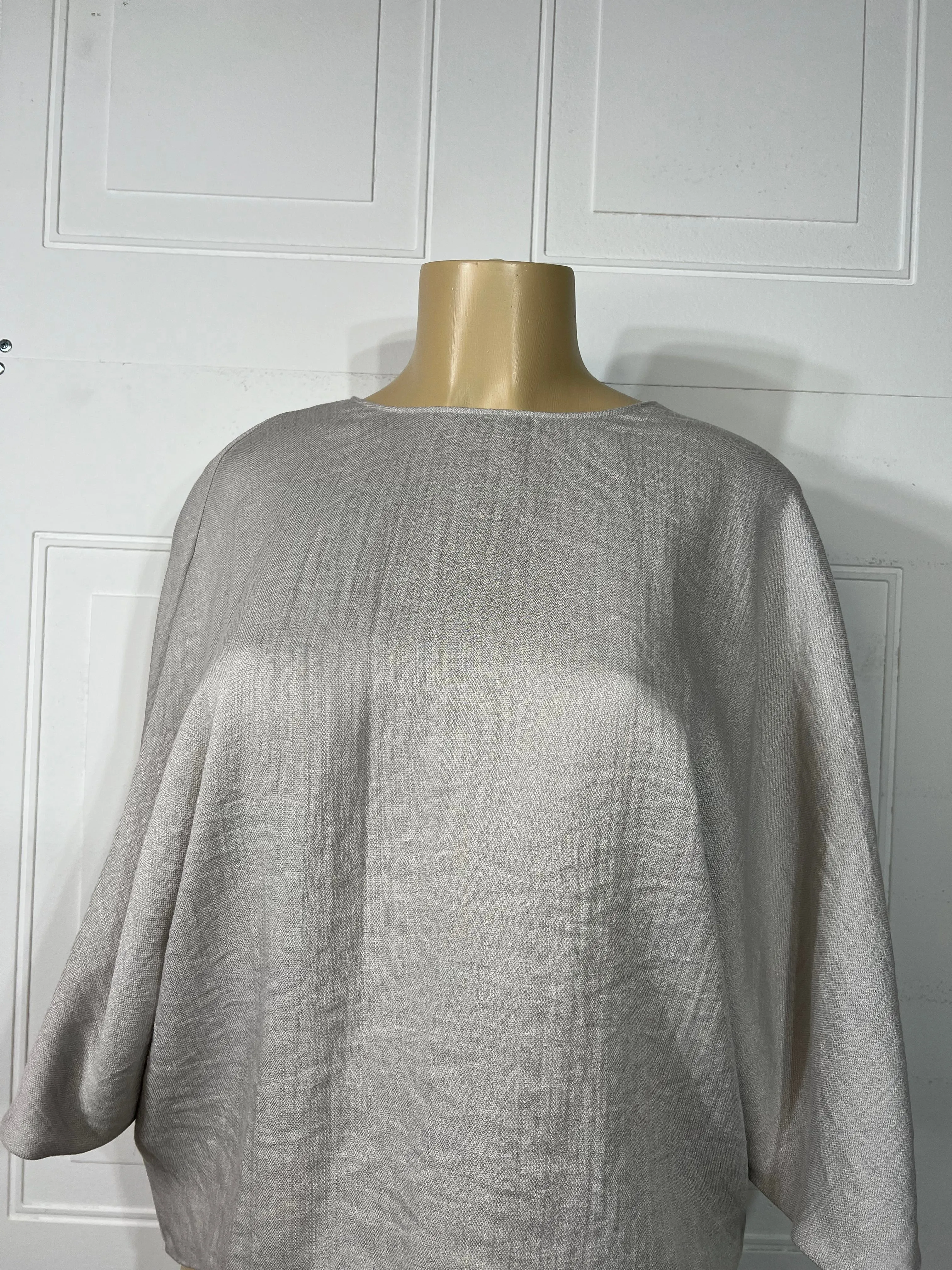 Aliss Round Neck Linen Blend Top