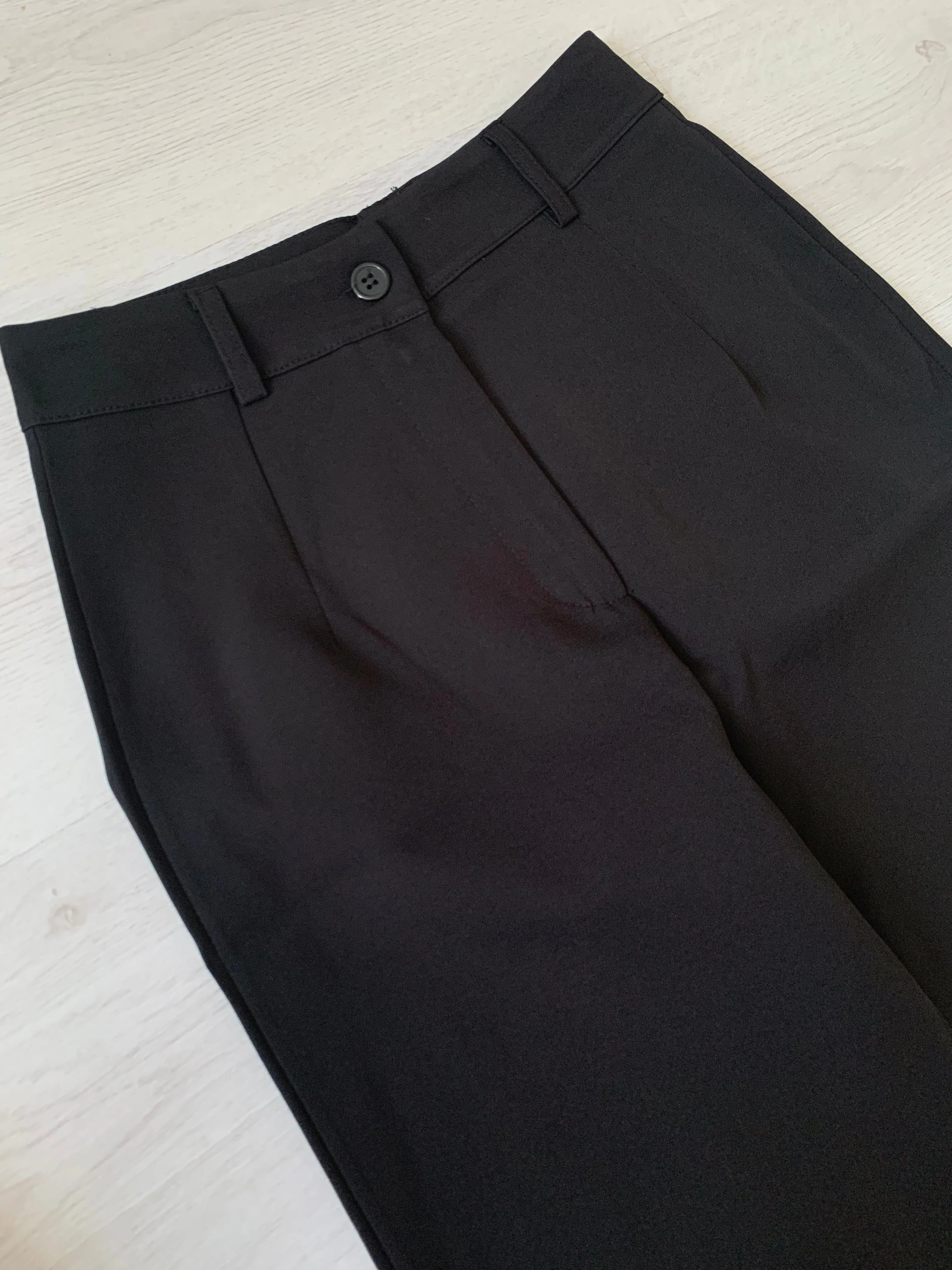 Charlotte – Women's Sleek Black Power Pants