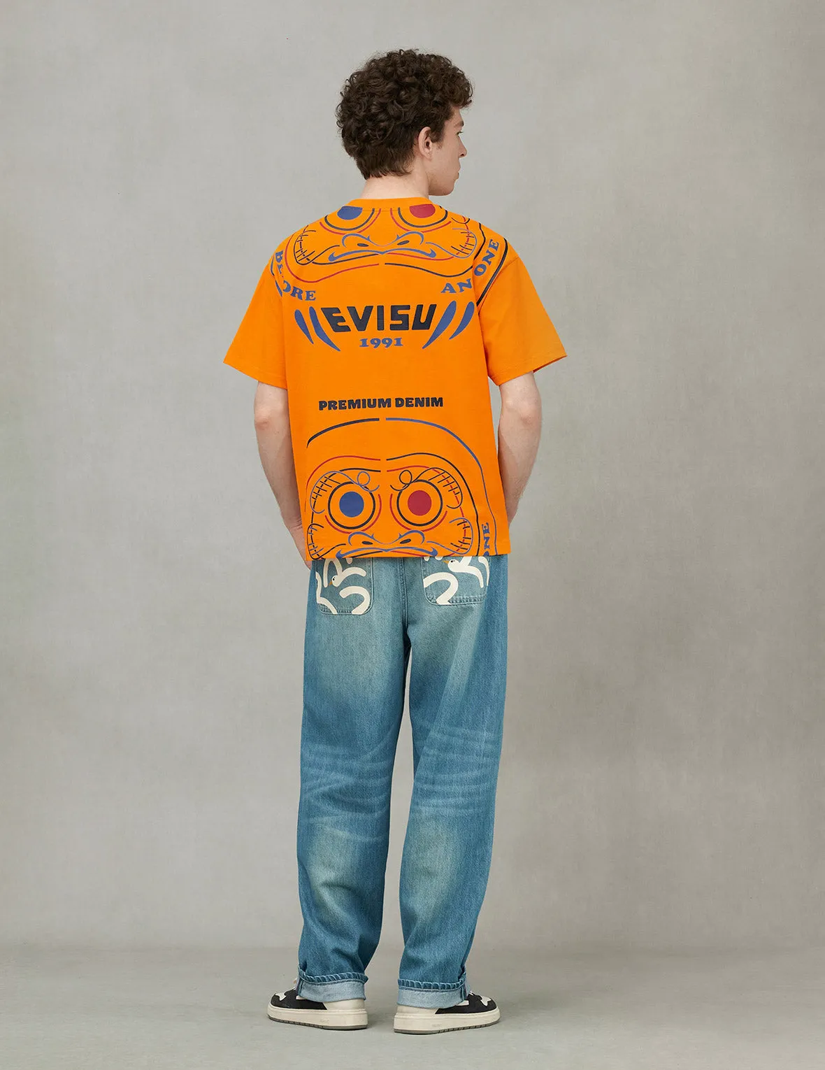 Daruma Print Loose Fit T-Shirt