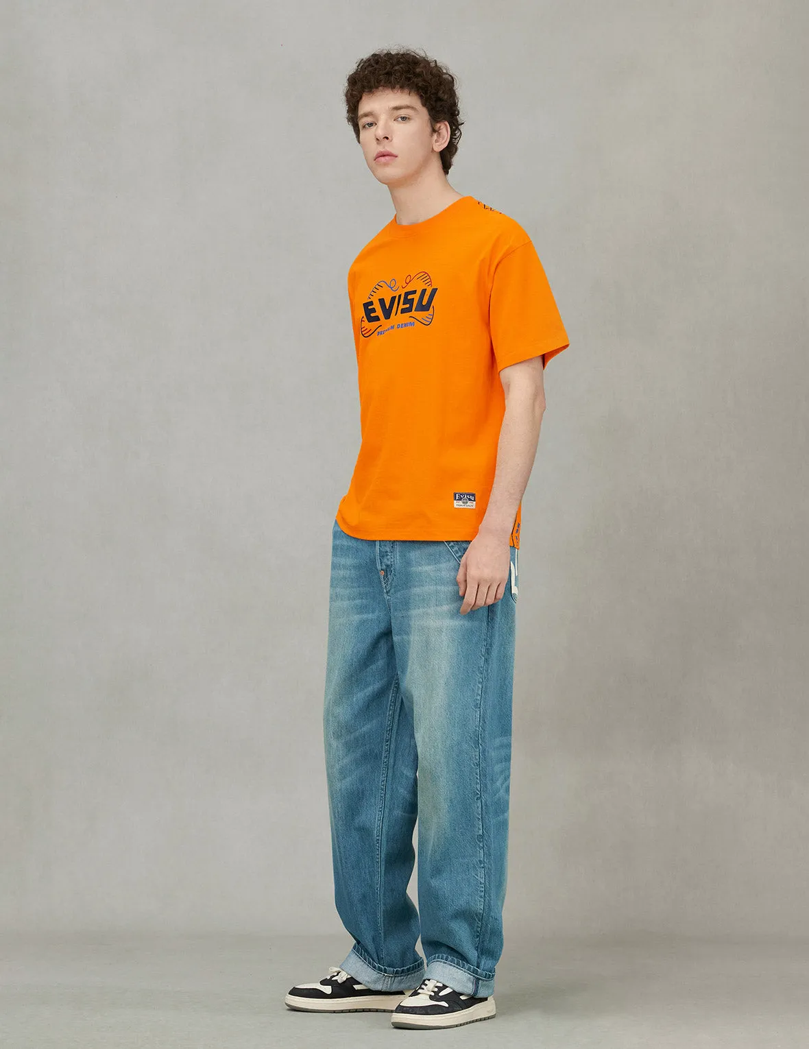 Daruma Print Loose Fit T-Shirt