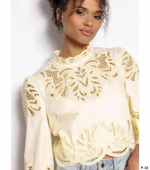 DRC-D616VW110 VALENTINA BLUE BRODERIE BLOUSE