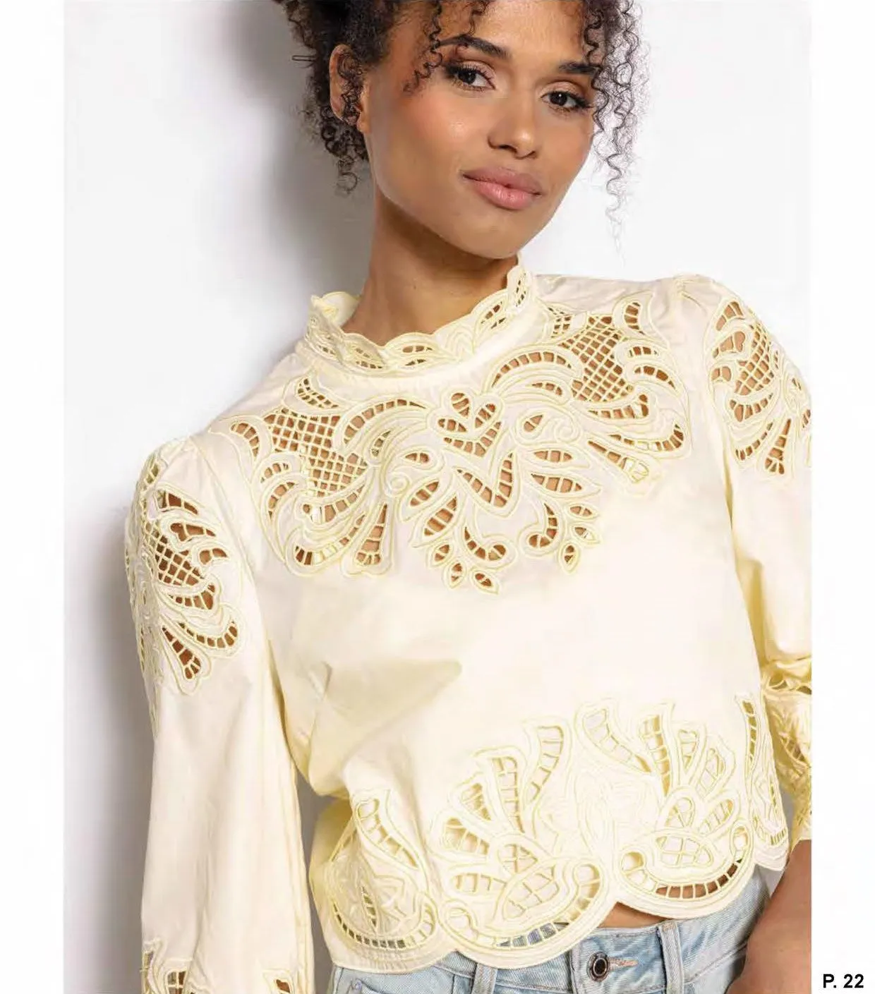 DRC-D616VW110 VALENTINA BLUE BRODERIE BLOUSE