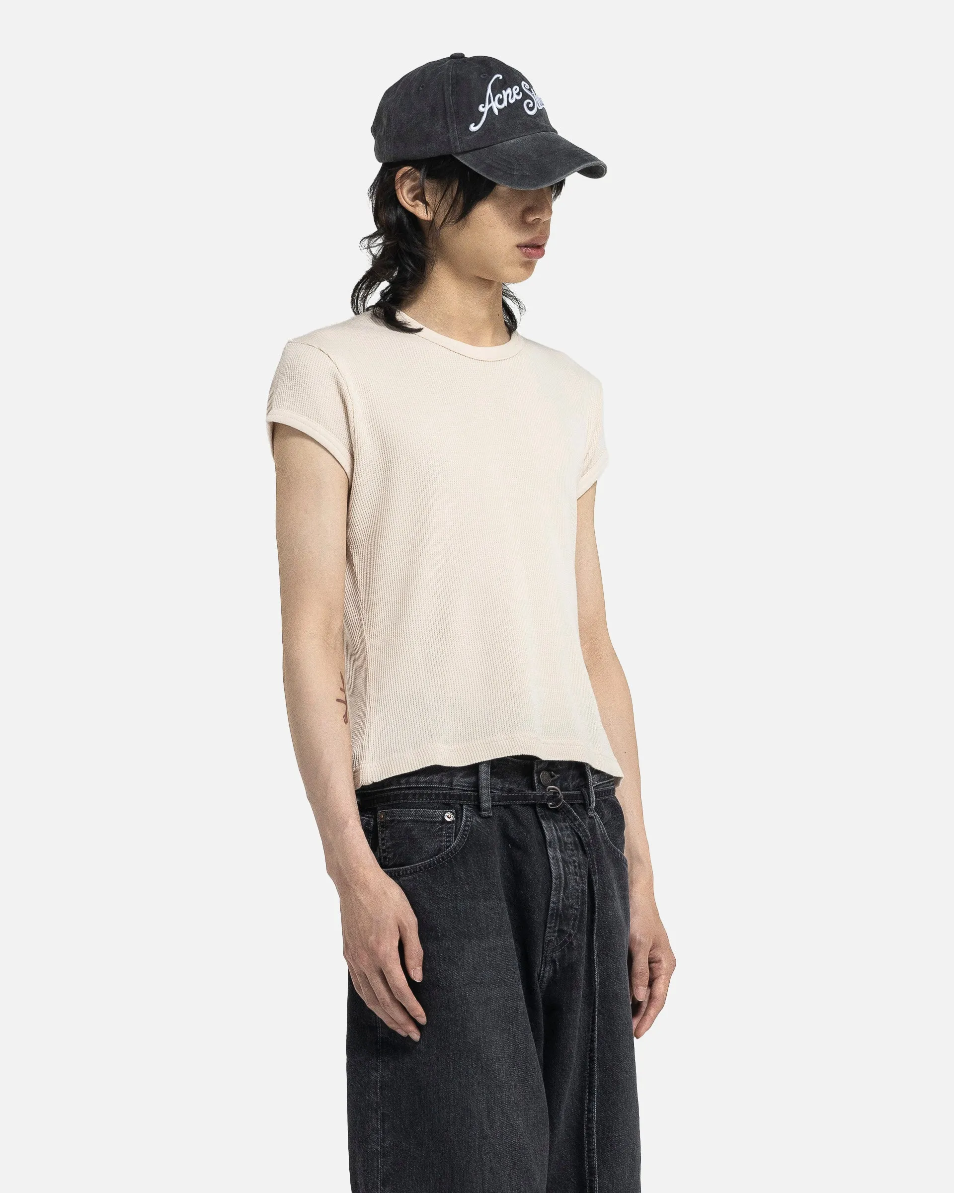 Fitted T-Shirt in Soft Pink