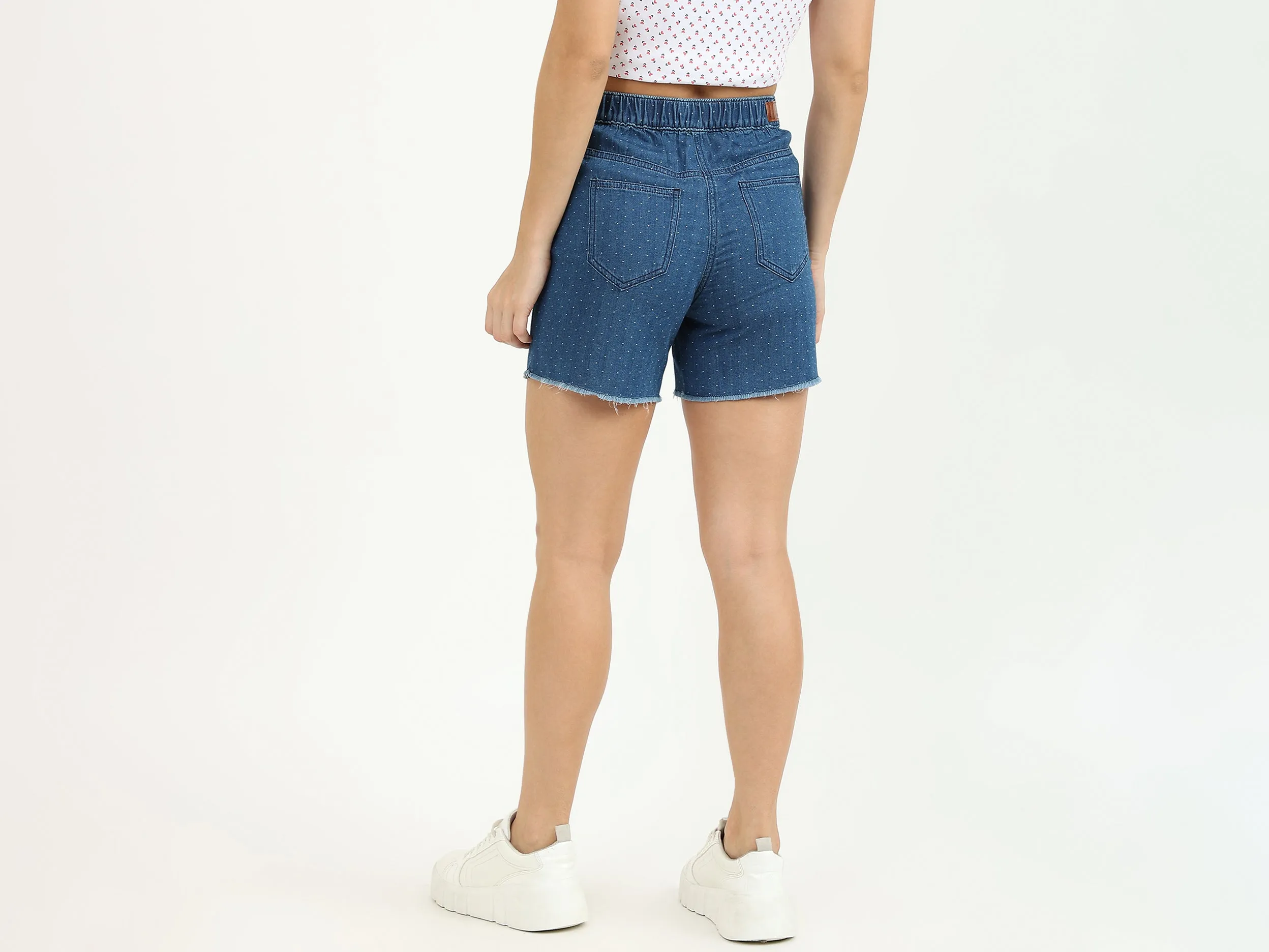 Ladies Solid Mid Rise Shorts