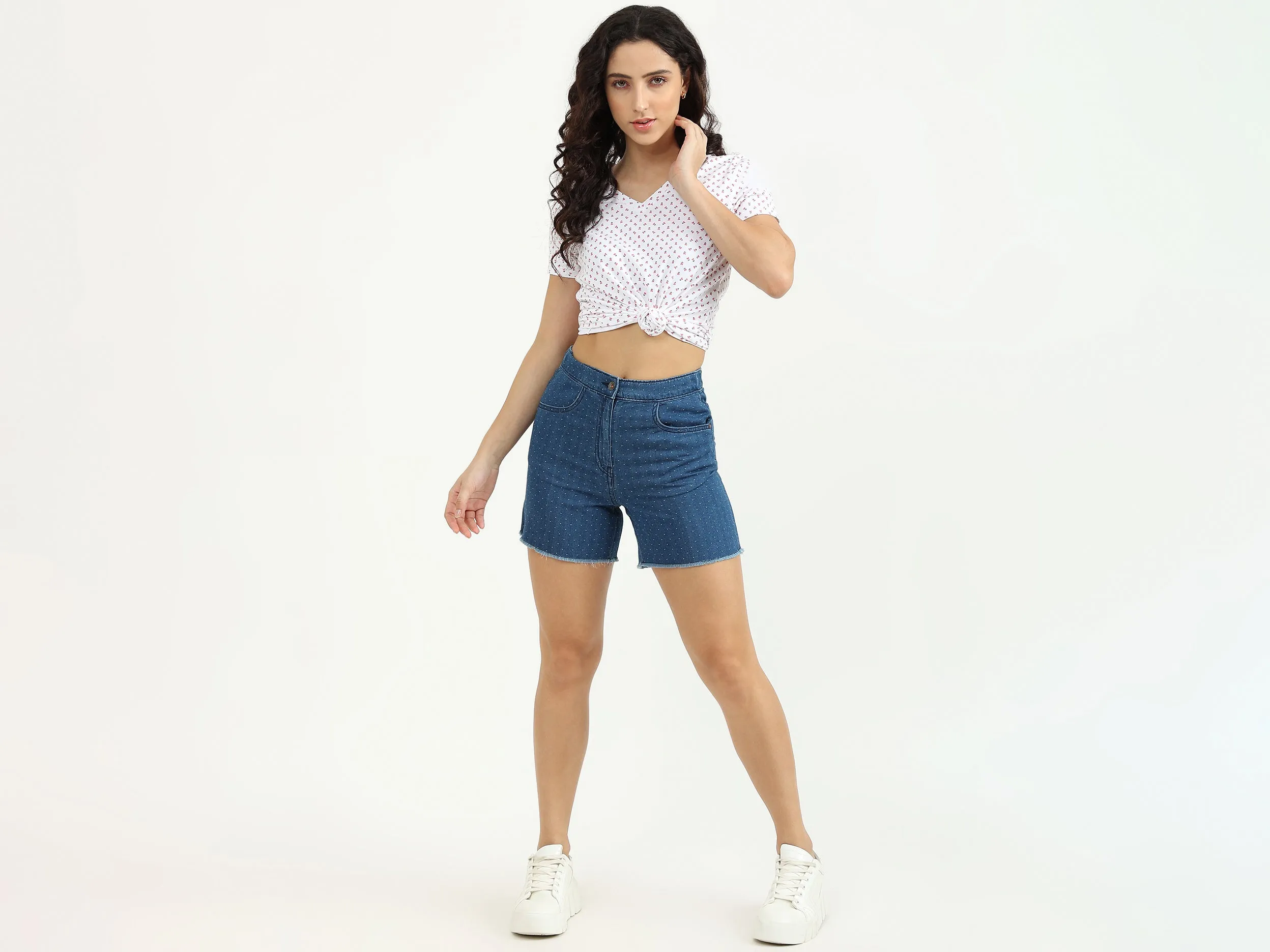 Ladies Solid Mid Rise Shorts