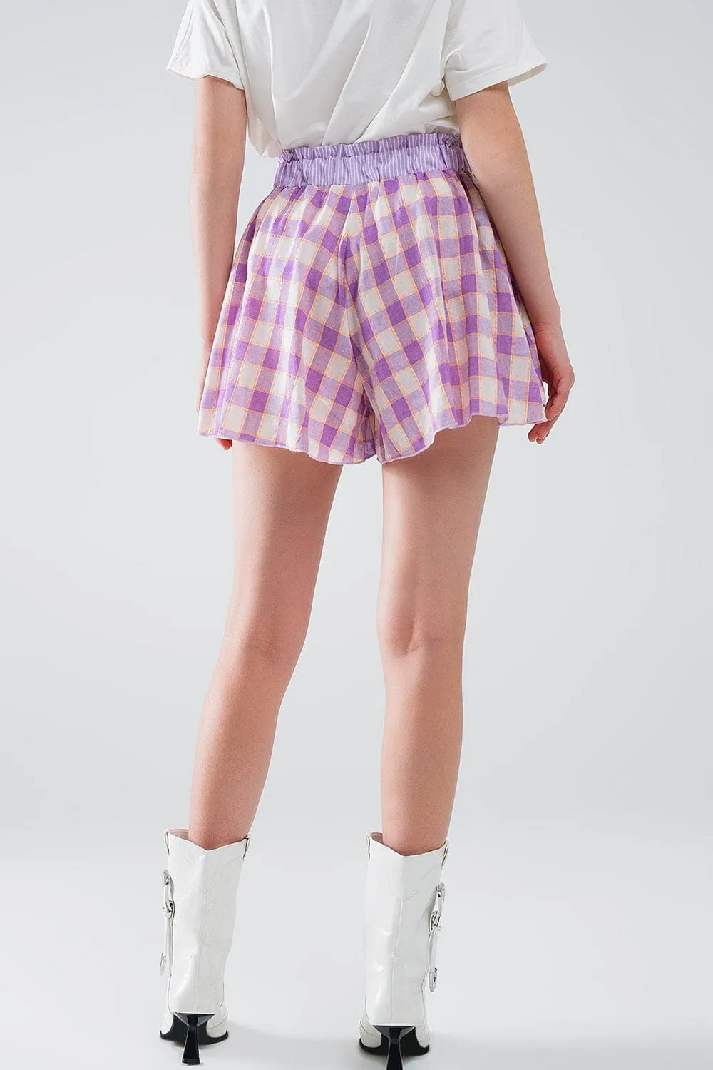 Purple Checkered Print Shorts With Tight-Fitting Waist Detail