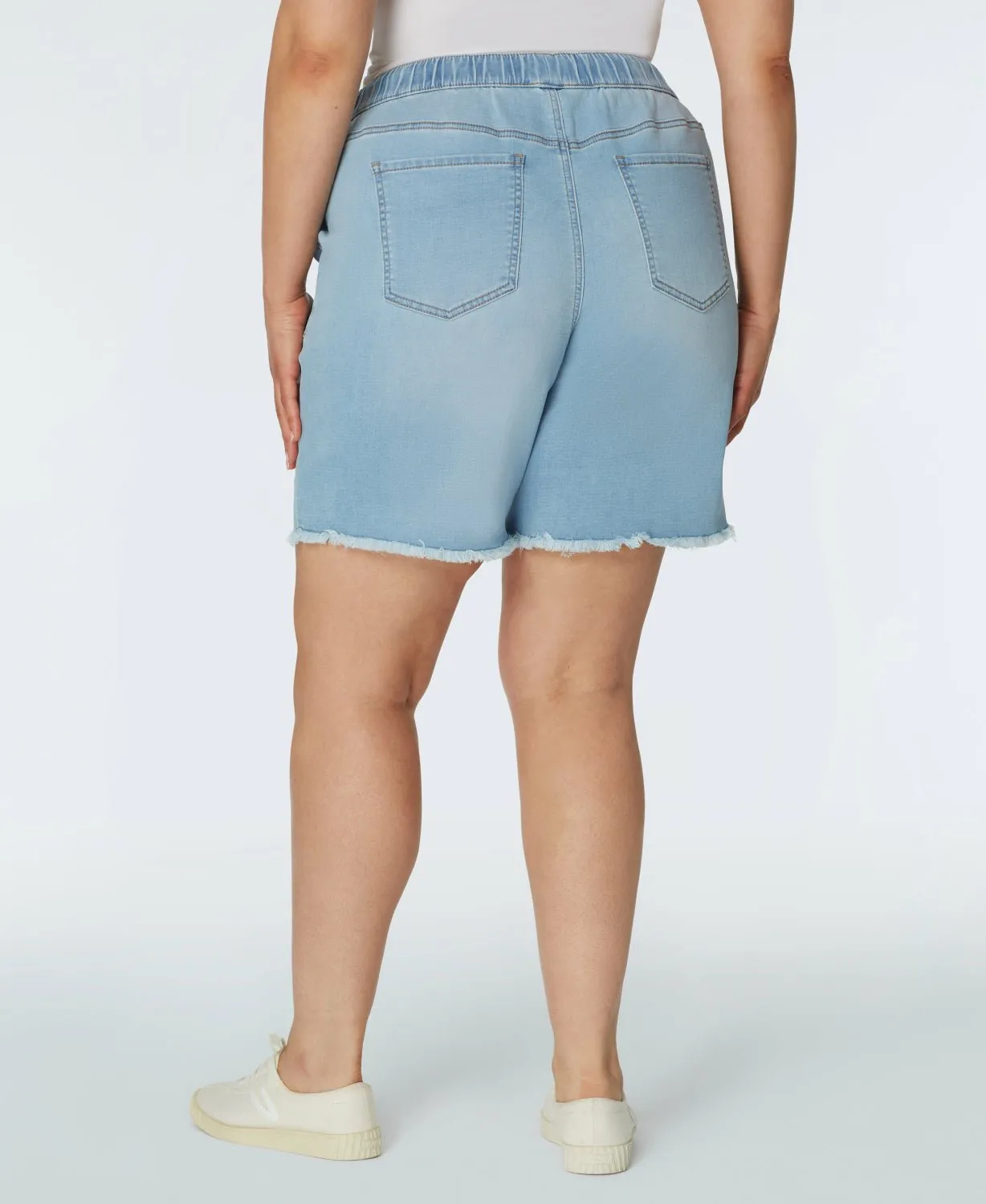 Westport Signature Weekender Fray Hem Short - Plus