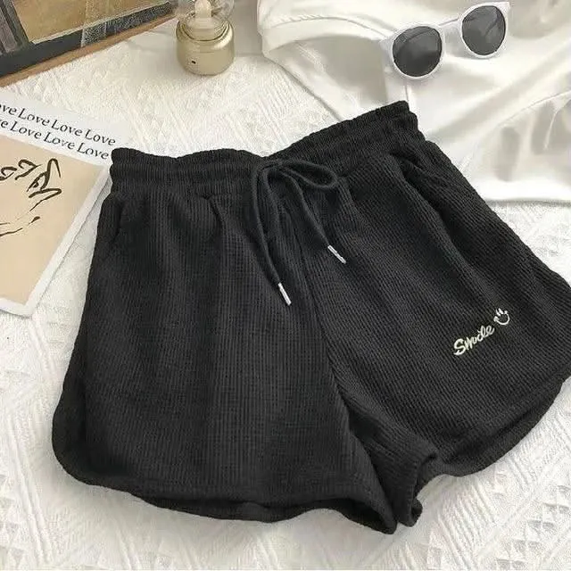 Women’s Loose-Fit Casual Summer Shorts – New Style Wide-Leg Lounge Hot Pants