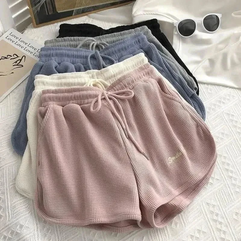 Women’s Loose-Fit Casual Summer Shorts – New Style Wide-Leg Lounge Hot Pants