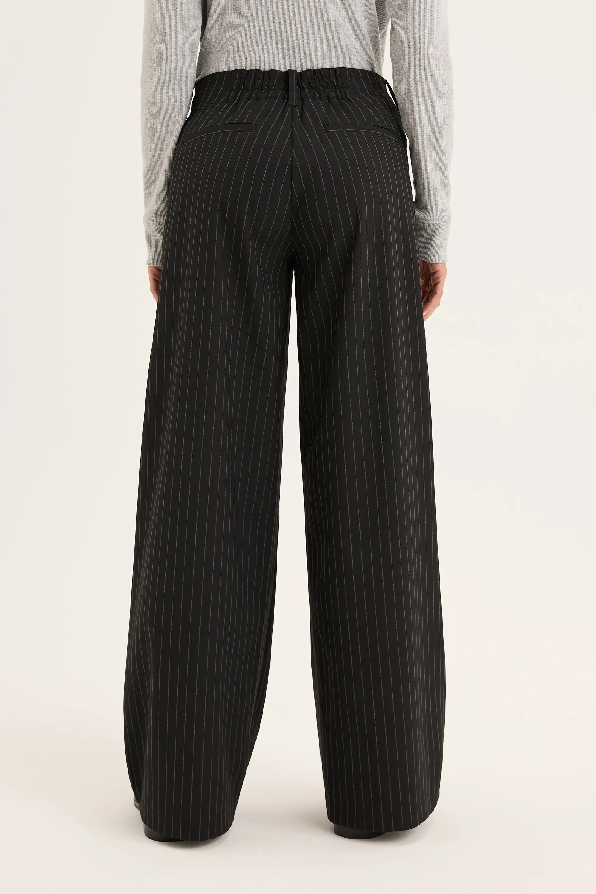 Yarra Trail Shadow Pant YTWN8989 - Black/White